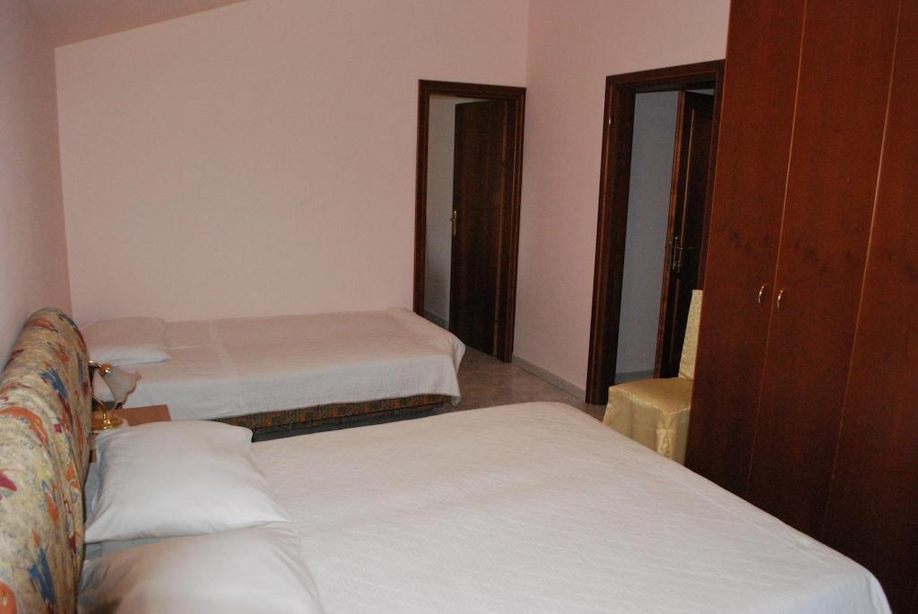 Rooms Marija Rijeka Zimmer foto